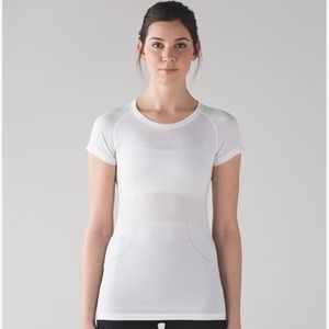 Swiftly Tech Short Sleeve Shirt